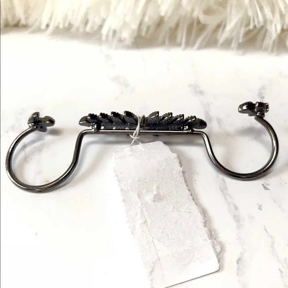 Rustic black ring - Picture 2 of 2